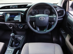 รถมือสอง TOYOTA HILUX REVO ปี 2018 สีขาว