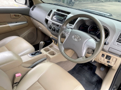 รถมือสอง TOYOTA HILUX VIGO ปี 2013 สีดำ