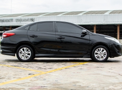 รถมือสอง TOYOTA YARIS ปี 2017 สีดำ