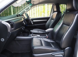 รถมือสอง TOYOTA HILUX REVO ปี 2019 สีขาว