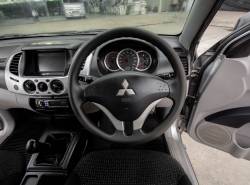 รถมือสอง MITSUBISHI TRITON ปี 2011 สีเทา