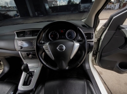 รถมือสอง NISSAN PULSAR ปี 2013 สีขาว