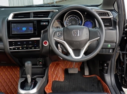 รถมือสอง HONDA JAZZ ปี 2018 สีดำ