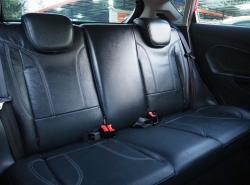 FORD FIESTA ปี 2013