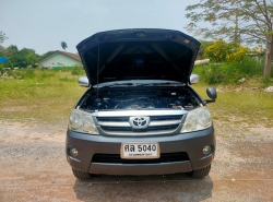 รถมือสอง TOYOTA FORTUNER ปี 2005 สีเทา