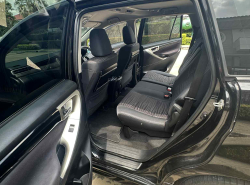 รถมือสอง TOYOTA INNOVA ปี 2020 สีดำ