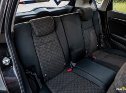 รถมือสอง HONDA JAZZ ปี 2015 สีดำ