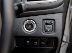 รถมือสอง MITSUBISHI PAJERO SPORT ปี 2016 สีเทา