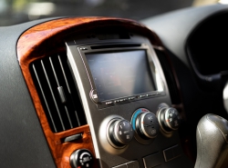 รถมือสอง HYUNDAI H-1 ปี 2012 สีน้ำตาล