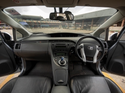 รถมือสอง TOYOTA PRIUS ปี 2011 สีเทา