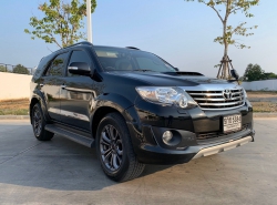 รถมือสอง TOYOTA FORTUNER ปี 2012 สีดำ