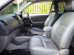 รถมือสอง TOYOTA HILUX VIGO ปี 2012 สีขาว