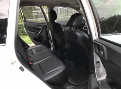 รถมือสอง SUBARU FORESTER ปี 2017 สีขาว