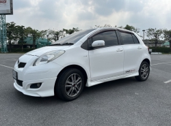 รถมือสอง TOYOTA YARIS ปี 2010 สีขาว