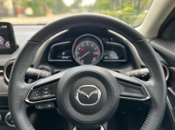 รถมือสอง MAZDA 2 ปี 2017 สีดำ