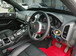 รถมือสอง PORSCHE CAYENNE ปี 2010 สีขาว