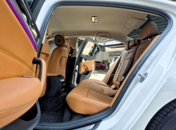 รถมือสอง BMW 5 SERIES 520D ปี 2018 สีขาว