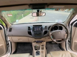 รถมือสอง TOYOTA FORTUNER ปี 2005 สีเทา