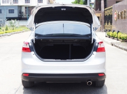 รถมือสอง FORD FOCUS ปี 2012 สีเทา