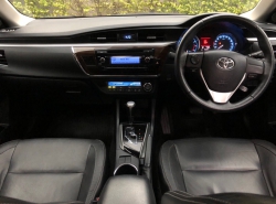 รถมือสอง TOYOTA COROLLA ALTIS ปี 2015 สีขาว