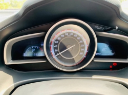 รถมือสอง MAZDA 3 ปี 2015 สีแดง