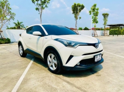 รถมือสอง TOYOTA CHR ปี 2019 สีขาว