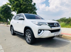 รถมือสอง TOYOTA FORTUNER ปี 2015 สีขาว