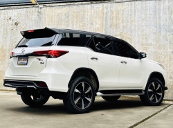 รถมือสอง TOYOTA FORTUNER ปี 2020 สีขาว