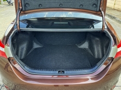 รถมือสอง TOYOTA COROLLA ALTIS ปี 2015 สีน้ำตาล