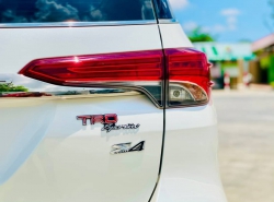 รถมือสอง TOYOTA FORTUNER ปี 2016 สีขาว