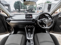 รถมือสอง MAZDA 2 ปี 2020 สีเทา