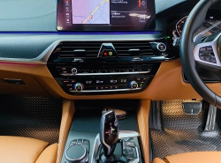 รถมือสอง BMW 5 SERIES 520D ปี 2021 สีขาว