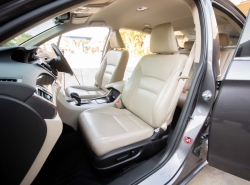 รถมือสอง HONDA ACCORD ปี 2017 สีเทา