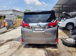 รถมือสอง TOYOTA ALPHARD ปี 2017 สีเทา