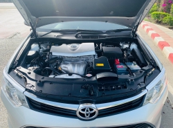 รถมือสอง TOYOTA CAMRY ปี 2017 สีเทา