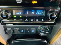 รถมือสอง TOYOTA FORTUNER ปี 2015 สีน้ำตาล