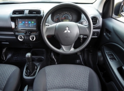 รถมือสอง MITSUBISHI MIRAGE ปี 2012  สีเหลือง