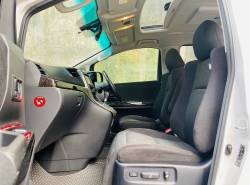 รถมือสอง TOYOTA ALPHARD ปี 2014 สีขาว