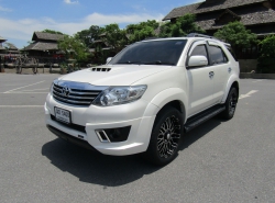 TOYOTA FORTUNER ปี 2012