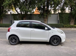 รถมือสอง TOYOTA YARIS ปี 2012 สีขาว
