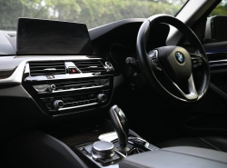 รถมือสอง BMW 5 SERIES 530D ปี 2018 สีบรอนซ์