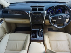 รถมือสอง TOYOTA CAMRY ปี 2017 สีดำ