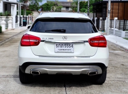 รถมือสอง MERCEDES-BENZ GLA-CLASS GLA200 ปี 2016 สีขาว