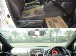 รถมือสอง TOYOTA YARIS ปี 2017 สีบรอนซ์