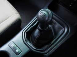 รถมือสอง TOYOTA HILUX REVO ปี 2018 สีขาว