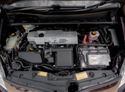 รถมือสอง TOYOTA PRIUS ปี 2011 สีแดง