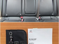 รถมือสอง HONDA CIVIC ปี 2018 สีแดง