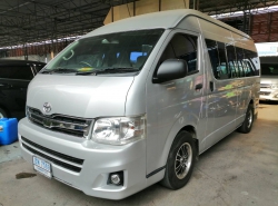 TOYOTA HIACE ปี 2012