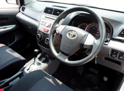 รถมือสอง TOYOTA AVANZA ปี 2012 สีบรอนซ์