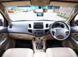 รถมือสอง TOYOTA HILUX VIGO ปี 2012 สีเทา